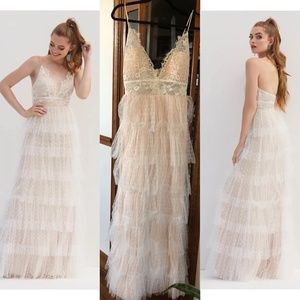 Watters tiered lace swiss dot tuelle bridal dress NO OFFERS FINAL PRICE